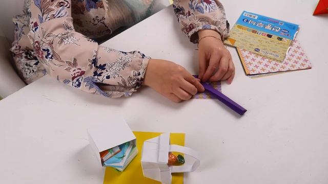 Упаковка для подарка: корзинка смотреть онлайн