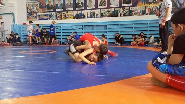 тустуу Якутии дюсш 3 смотреть онлайн