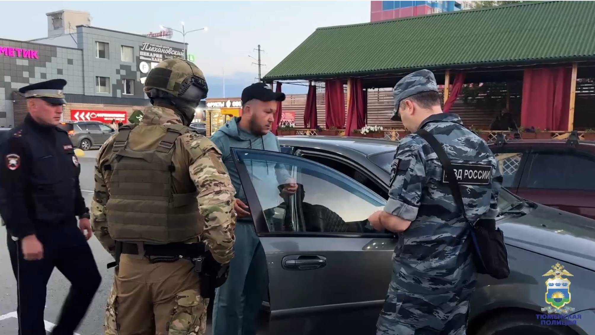 В Тюменской области сотрудники полиции выявили 39 нарушений миграционного законодательства