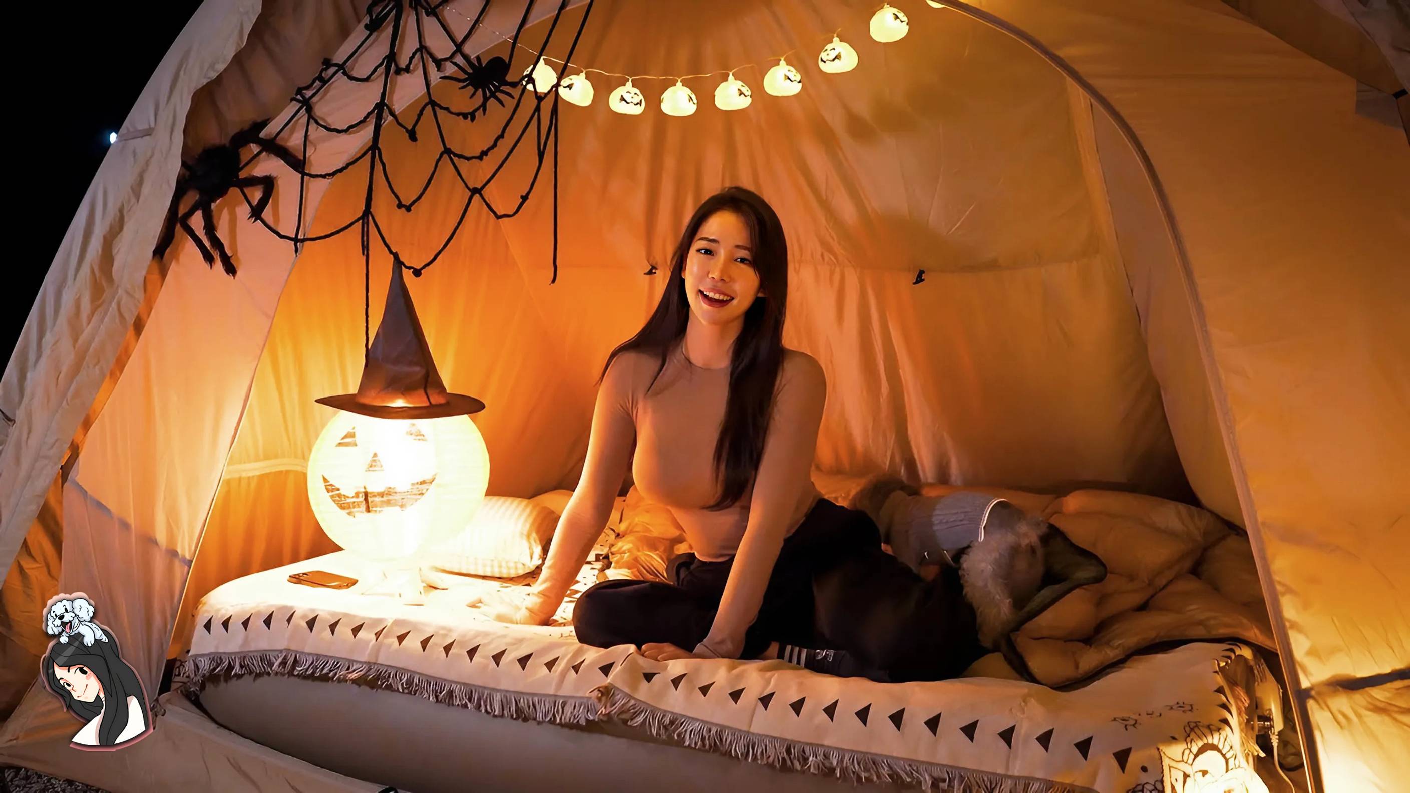 🎃Одиночный кемпинг на Хэллоуин. Кемпинг в тёмном лесу!😱 | Звук Хэллоуина | АСМР природа смотреть онлайн