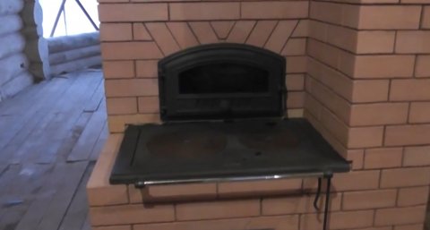 Печной комплекс с русской печью, мангалом и лежанкой.