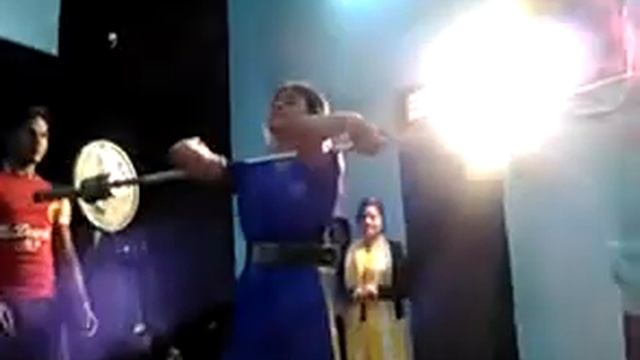 Tanisha sharma lifting 45 kg clean&jerk смотреть онлайн