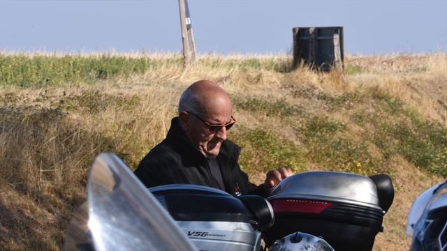 RANDO MOTO CHAVIGNOL смотреть онлайн