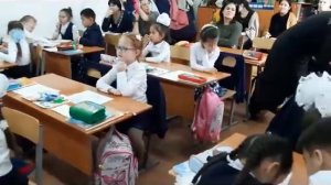 урок естествознания 2 "г" класс. "У солнышка в гостях"