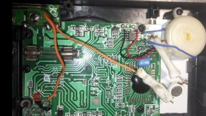 Доработка мультиметра. Установка подсветки в DT832.