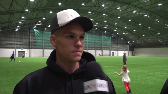 Viðtal við Arnór Sigurðsson смотреть онлайн