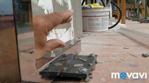 Температурно-усадочный шов в месте примыкания утеплителя балконной плиты к фасаду дома