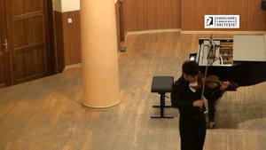 Г. Эрнст «Последняя роза лета» для скрипки solo, Мяо Хао