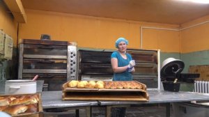 Как пекут хлеб в поселке Харута