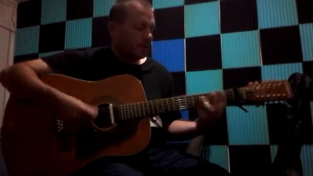 Three Imaginary Boys, Robert Smith acoustic solo in Bilbao (Play along ) смотреть онлайн