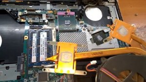 Sony PCG-61111V Чистка системы охлаждения и замена термопасти