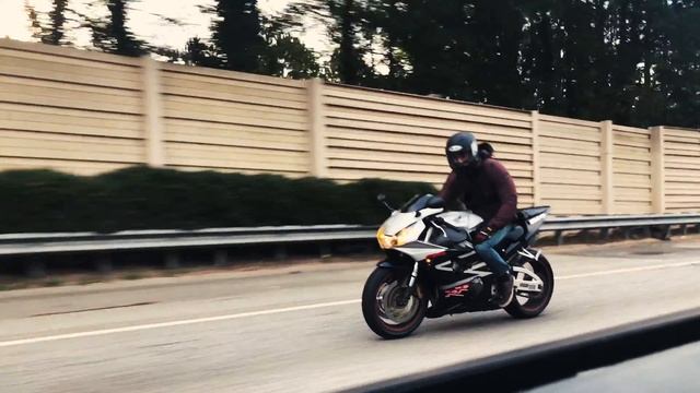 Honda CBR 954 смотреть онлайн