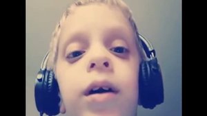 Кавер на GAZIROVKA. Black Bakardi (танцы в мойе кровати не гвоори мне хватит....)