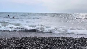 ОТДЫХ НА МОРЕ. АДЛЕР 2023/ МНОГО ЛЮДЕЙ НА ПЛЯЖЕ/ МОРЕ
