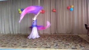 Танец на день матери в школе.