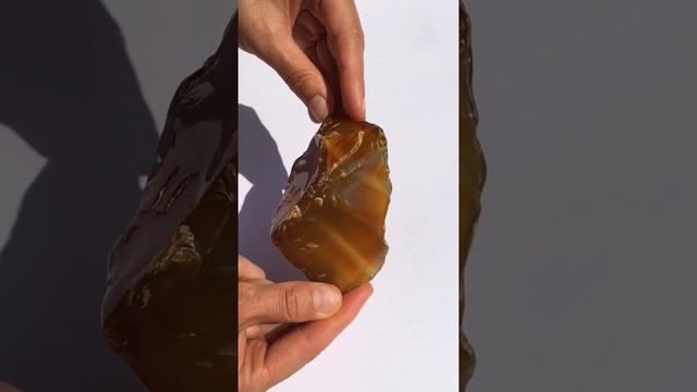 Сердолик, речной окатыш, река Зея, Амурская область № 8111 смотреть онлайн