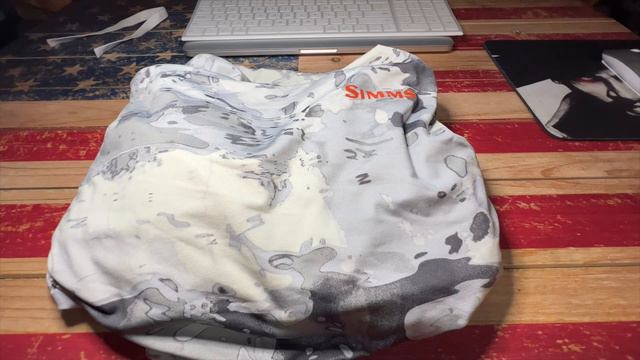 Simms Kids Solar Tech and Mens SolarFlex Guide Cooling Hoody, UPF fishing shirt review. смотреть онлайн