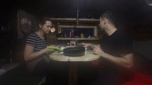 УВЁЗ ДЕВУШКУ В ИЗБУ НА МОТОТОЛКАЧЕ УРАГАН.  Добрые походы.