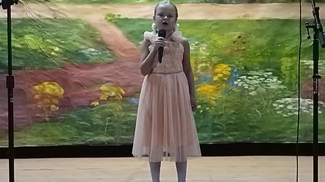 Герман Катя Песня: "Мама - самый лучший друг"
