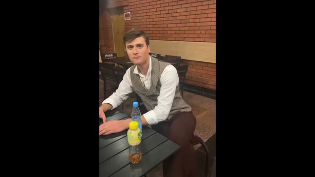 Даня Милохин приехал поддержать Женю Медведеву на выступлении «Анна Каренина» #милохин #медвелохины смотреть онлайн