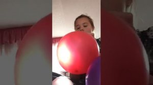 Шарики лаифак как надуть шарики которые были надутые ?????