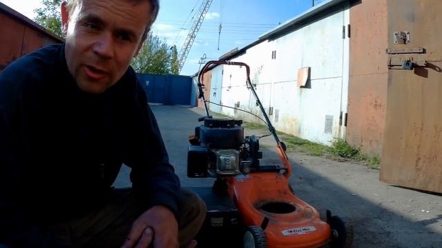 Косилка, которая ПАХАЛА землю !! Не обзор и не ремонт. "Химия и колхоз"!! смотреть онлайн