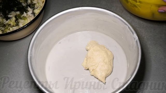 Вам обязательно нужно попробовать этот пирог! Наливной! С капустой! Тесто на майонезе!