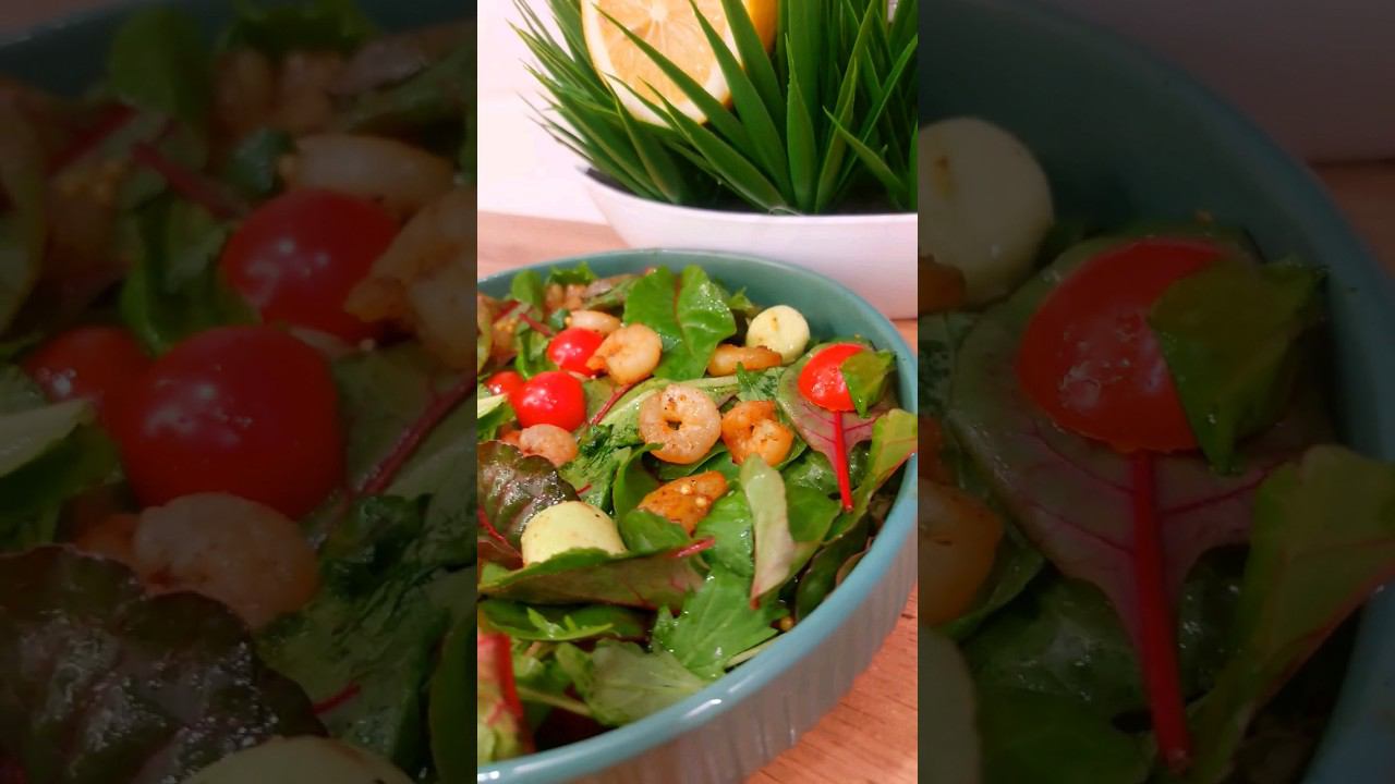 Свежий,полезный и лёгкий салат #рецепты #салат #салатскреветками