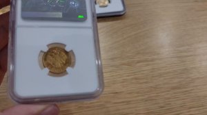 Коллекция царских золотых монет в слабах