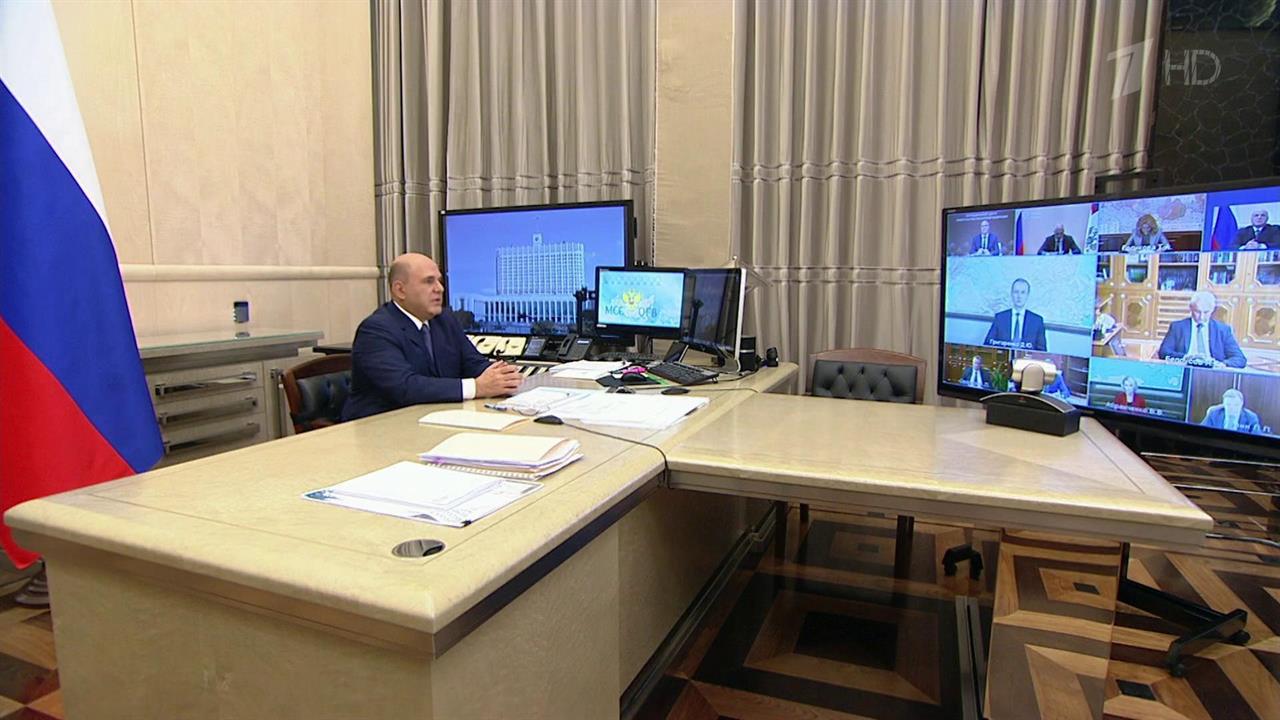 Михаил Мишустин обсудил с вице-премьерами, как сделать образование доступнее и качественнее