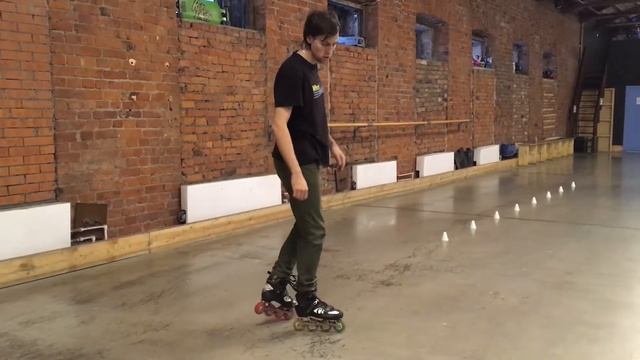 Полубаланс на роликах - роллершкола WheelWood