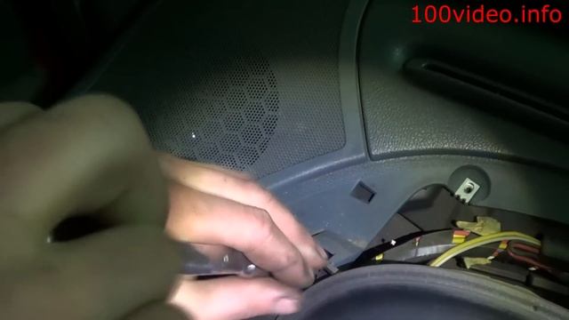 Как снять щиток приборов на RENO смотреть онлайн