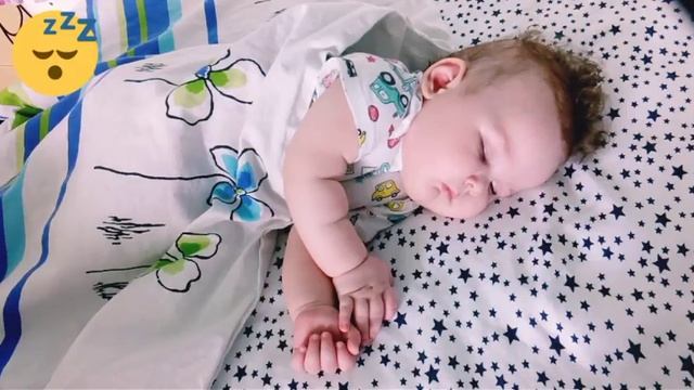 Милый малыш спит. Включен режим "сон" Cute baby смотреть онлайн