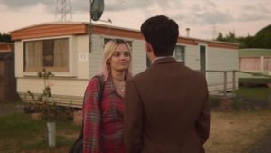 Maeve and Otis | Majhe Majhe Tobo