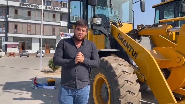 "Почему SHANTUI?!". Серия 9: Что находится в ZIP ящике погрузчика SHANTUI? смотреть онлайн