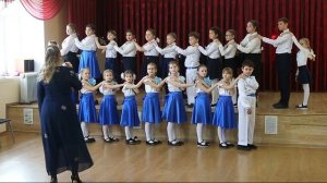 "Почему сороконожки опоздали на урок" муз. М. Славкина