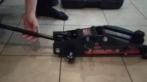 Распаковка - Подкатной домкрат RockForce RF-TH22501C