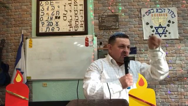 Леонид Баранов Читаем Псалмы (Псалом 100) 21.01.2023г. смотреть онлайн