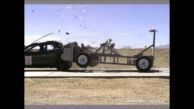 1995-1998 Mazda Protegé FMVSS 301 Rear Crash Test (50 Mph) смотреть онлайн