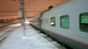 Поезд Таврия Москва – Севастополь отправляется