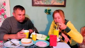 Традиция не угасает. Приятного аппетита