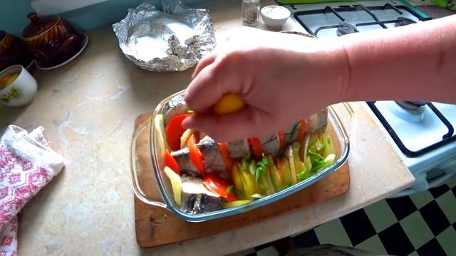 Обед пенсионерки за 200 рублей! Соблазнительно вкусное БЛЮДО! Картошка Морковь Лук смотреть онлайн