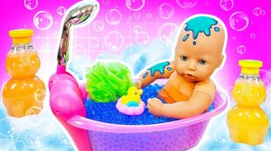 Видео куклы БЕБИ БОН - Купаемся в ванне с Беби Анабель! Мультики для детей с Baby Born