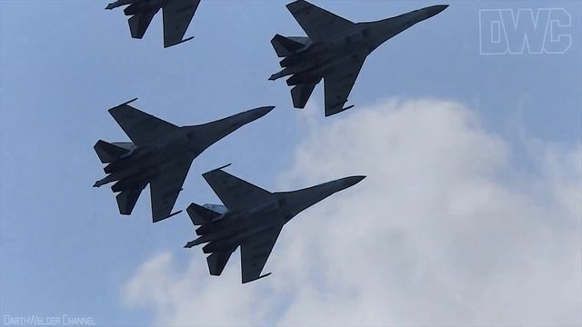 Виртуозные "СОКОЛЫ РОССИИ" в небе "МАКС-2019". Высший пилотаж на истребителях Су-35С
