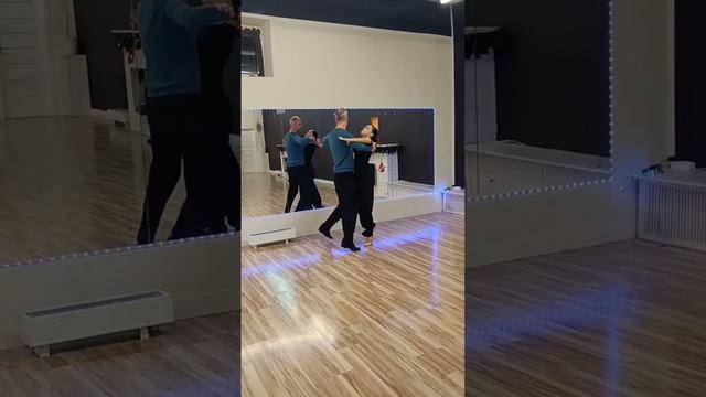 Папа с дочкой учат танго! смотреть онлайн