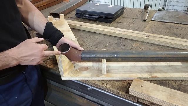 Разметка под запил на нужный угол, оводы круглых труб 1. смотреть онлайн