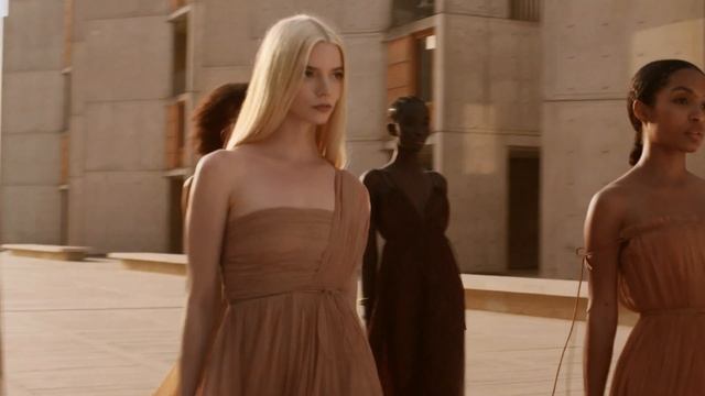 Dior Forever - Join Anya Taylor Joy in a conversation about sisterhood смотреть онлайн