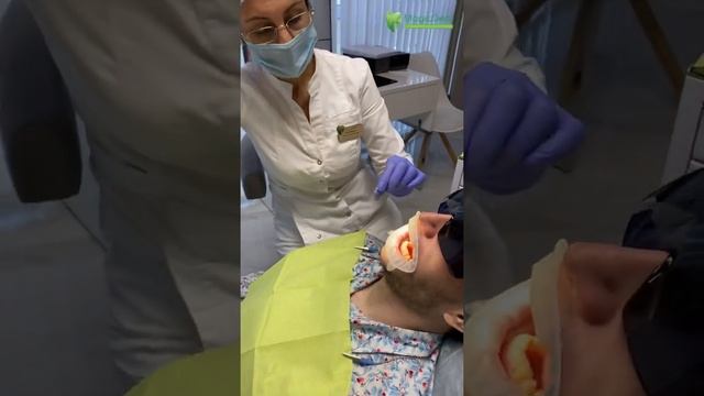 Можно ли ставить брекеты на коронки и имплантаты?