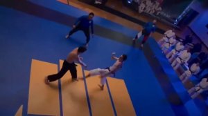Cobra Kai Турнир долины, Робби(Robby) vs Ястреб(Hawk)