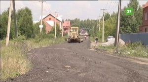 Жители Новосинеглазово сами строят дорогу в своем поселке